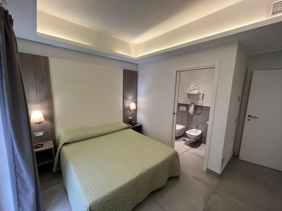 Hotel La Mela 3*