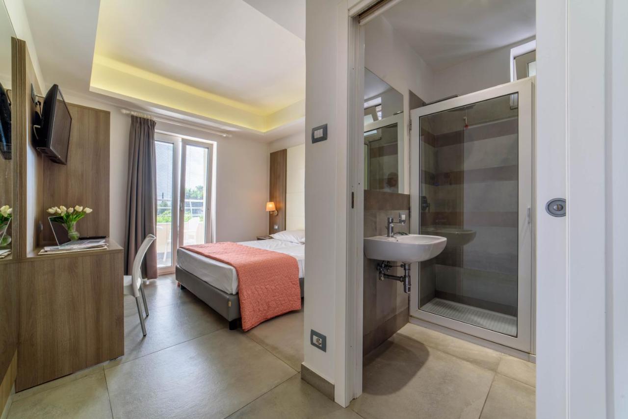 La Mela Hotel Varcaturo